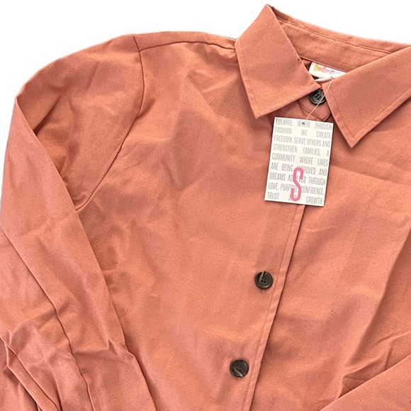 LuLaRoe Abigail Flannel Shirt - Picture 3 of 7